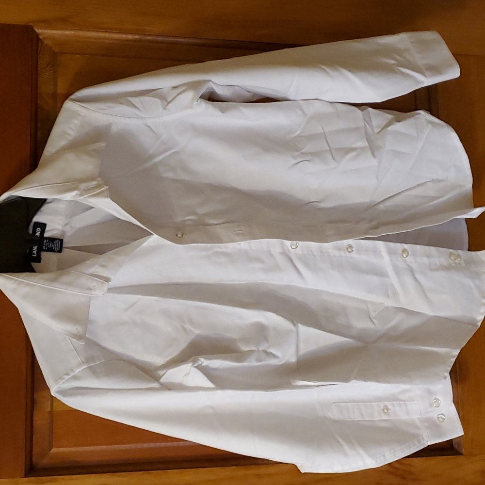 Boy's white shirt